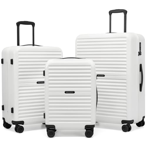 Should You Buy a Luggage Set or Separate Suitcases?