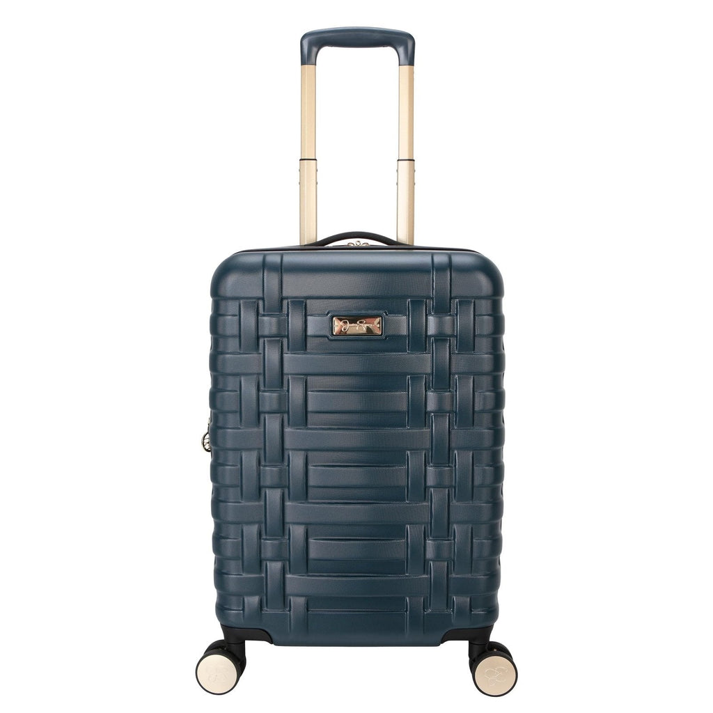 Lily Bloom vs Jessica Simpson Luggage: Complete Comparison