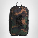 The North Face Kids' Court Jester Backpack - Water-Repellent Travel Bag, Spacious Main Compartment, for Tweens/Young Teens, TNF Black Camo/TNF Black, One Size