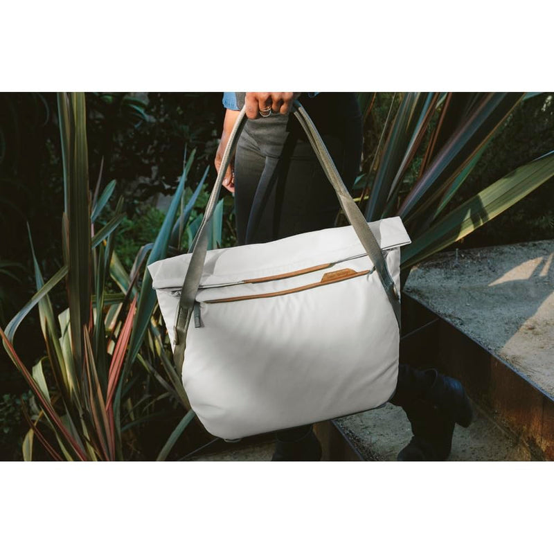 Peak Design Everyday Tote V3 15L, Bone, Weatherproof Shell, Wide Top Access, FlexFold Dividers, Laptop Sleeve, Internal and External Pockets, Crossbody or Shoulder Carry, Tote Bag for Women and Men