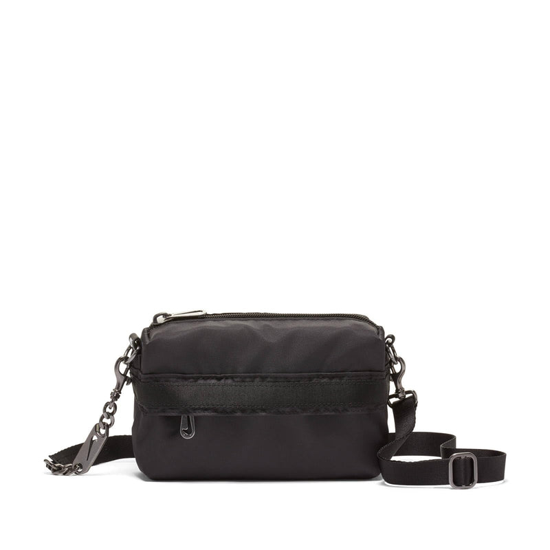 NIKE CW9304-010 Sportswear Futura Luxe Gym Bag Women's Black/Black/White 1SIZE, Black/Black/White, One Size, Sport