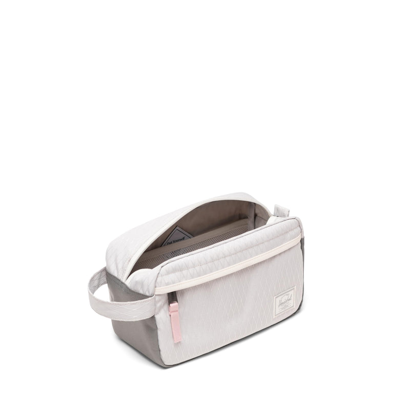 Herschel Supply Co. Chapter Travel Kit, Vapor Diamond/Charcoal Gray (Limited Edition), Standard - 5L