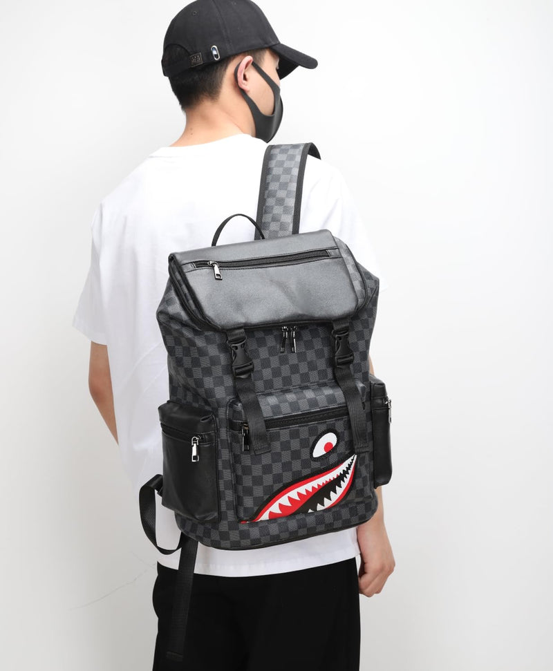 ORILOOSEN Leather laptop backpack, PU leather backpack Men Women, casual backpack, water-resistant, for daily commuting, work travel (Black-L)