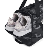 Under Armour Unisex-Adult Undeniable 5.0 Duffle, (007) Black/Black/Black, One Size Fits Most
