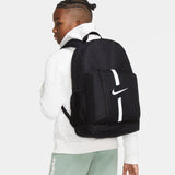 NIKE Unisex Academy Team Sports backpack (pack of 1), Black/Black/White, 18 long, Sport