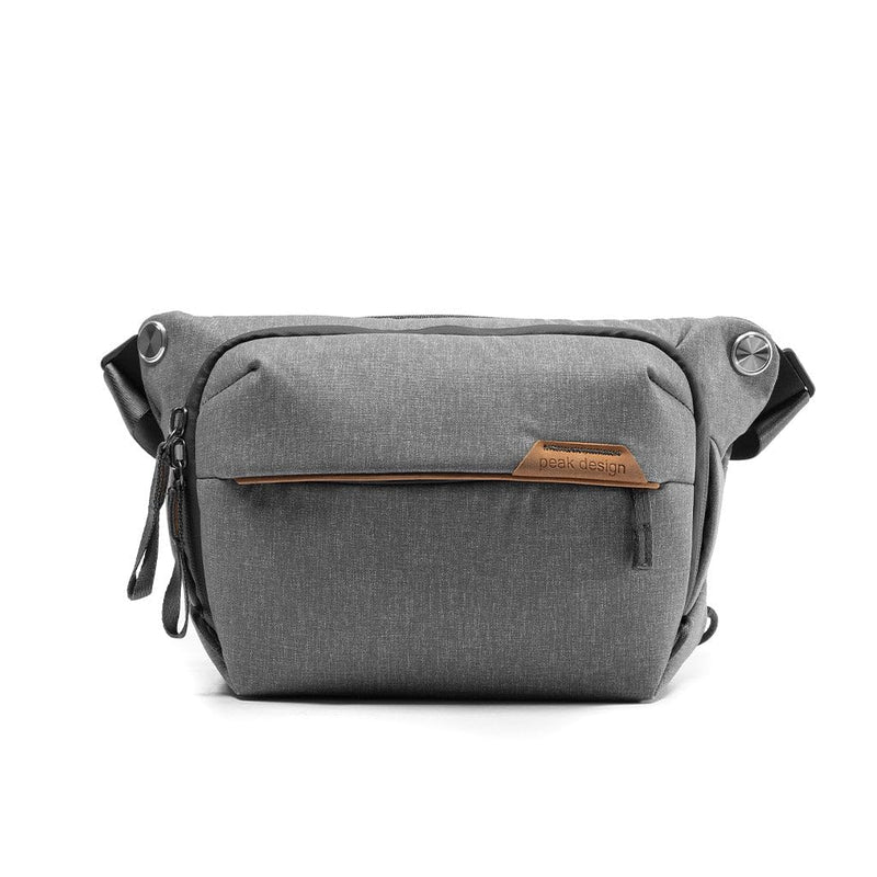 Peak Design Everyday Sling 6L Coyote Sling or Shoulder Carry (Ash) BEDS-6-AS-3