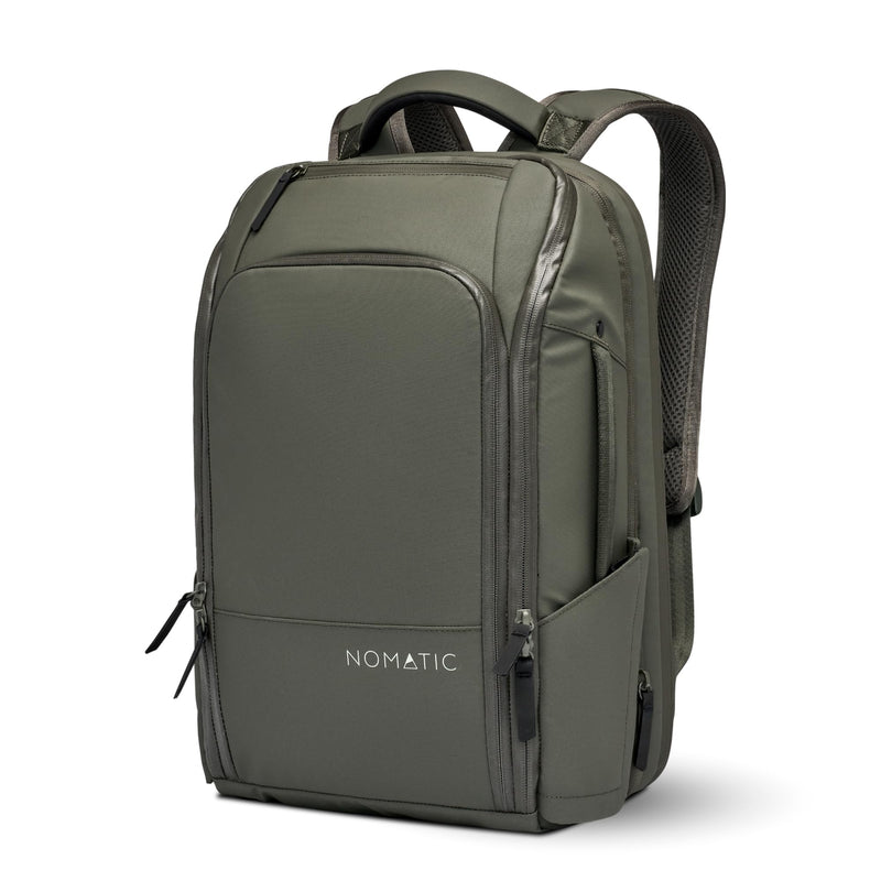 NOMATIC 20L Travel Pack - Mens Travel Backpack - Expandable to 30L - Water Resistant Daypack - TSA-Ready - Lightweight Business Traveling Backpack for Men - 16" Laptop Compartment