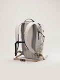 Arc'teryx Mantis 16 Backpack Unisex | Sleek, Compact 16L Daypack | Rune, One Size