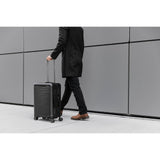 Samsonite Framelock Max Hardside Luggage with Spinner Wheels, Lightweight zipper-less