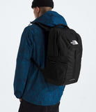 The North Face Lichen Daypack - Everyday Commuter Backpack, Laptop Sleeve, Water Bottle Pockets, Center Front Pouch, TNF Black/TNF White, One Size