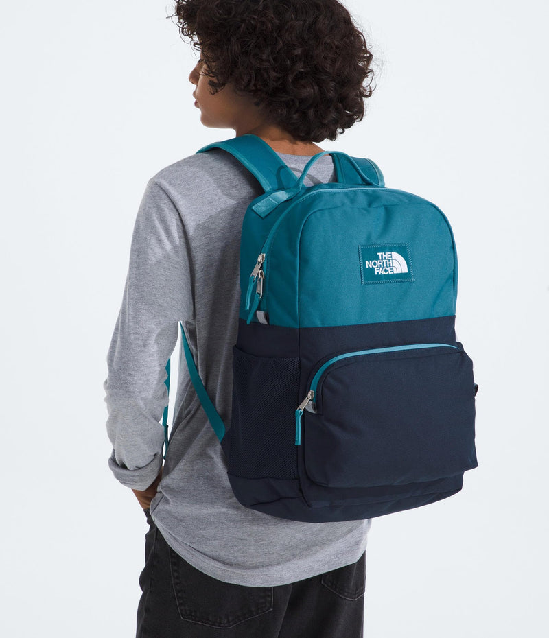 The North Face Teen Chuckwalla Daypack - Travel Backpack, Laptop Sleeve, Reflective Safety Details, Adjustable Strap, Dusk Blue/Summit Navy, One Size