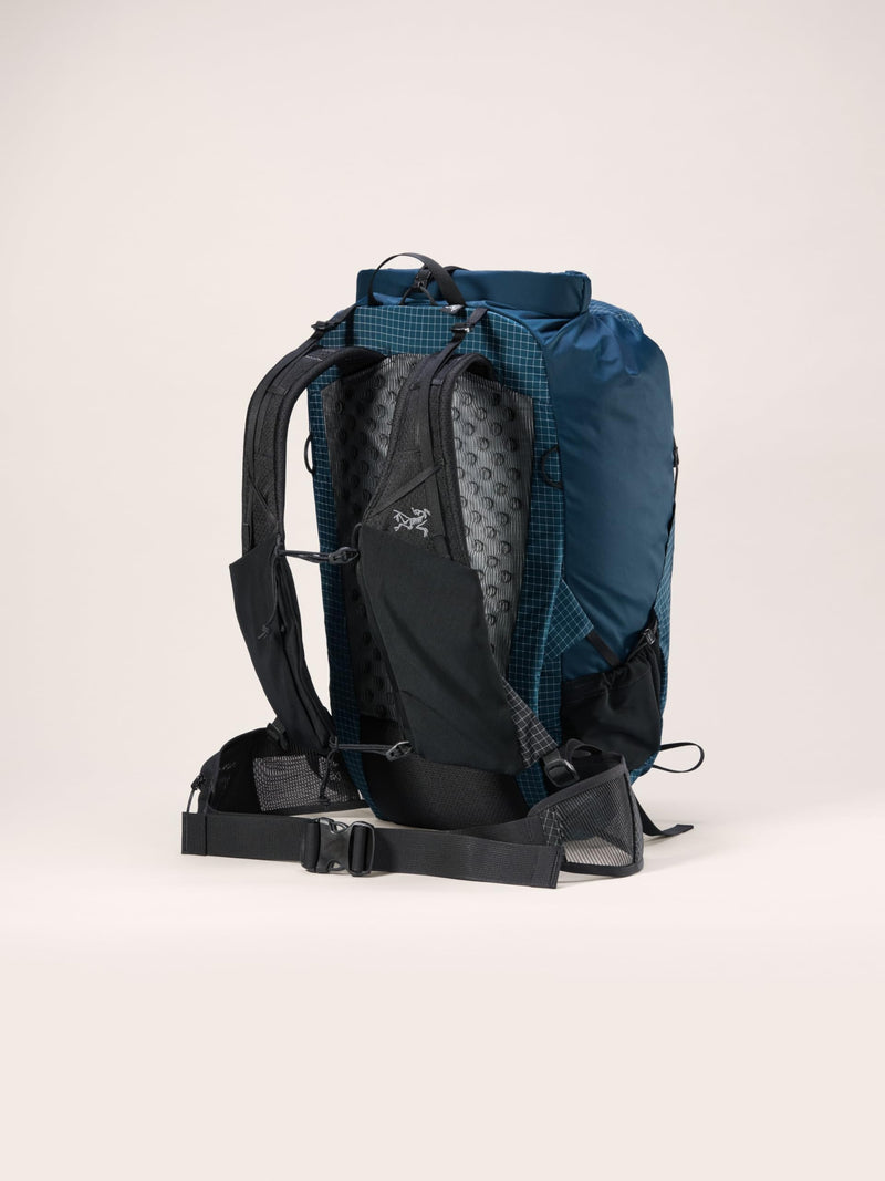 Arc'teryx Aerios 35 Backpack | Precision-Fit Ultralight 35L Hiking Pack | Nightscape, Regular