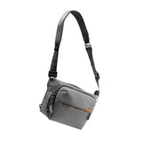 Peak Design Everyday Sling 10L, Ash, Padded Adjustable Shoulder Strap for Crossbody or Waist Carry, FlexFold Dividers, Ideal for Carrying Cameras or Everyday Essentials, Sling Bag for Men and Women