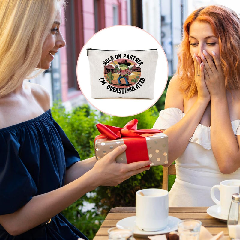 BQXH Funny Frog Stuff Makeup Bag, Frog Gifts Western Stuff Cosmetic Bag, Funny Meme Organizer Zipper Pouch Country Stuff Gag Gifts for Women Country Girl Coworker Friends Sister