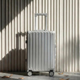 VATILIN 20 Inch All Aluminum Carry On Luggage 22x14x9 Airline Approved with Spinner Wheels,Hard Shell Zipperless Lightweight Small Suitcase with TSA Approved for Travel Business Women Men,Silver