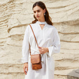 BOSTANTEN Vegan Leather Small Crossbody Bags for Women Designer Cell Phone Bag Wallet Purses Adjustable Strap Retro Brown