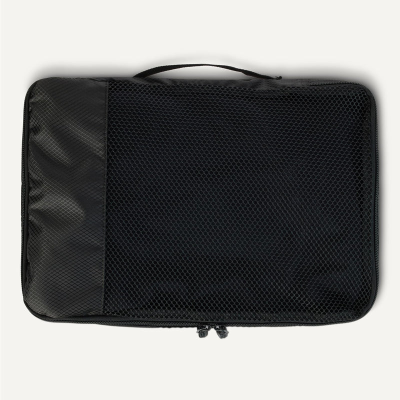 Amazon Essentials 4-Piece Packing Cubes Travel Accessories Set, Luggage Organizer with Double Zipper, Mesh Top, Space-Saving, Medium, Black (Previously Amazon Basics)