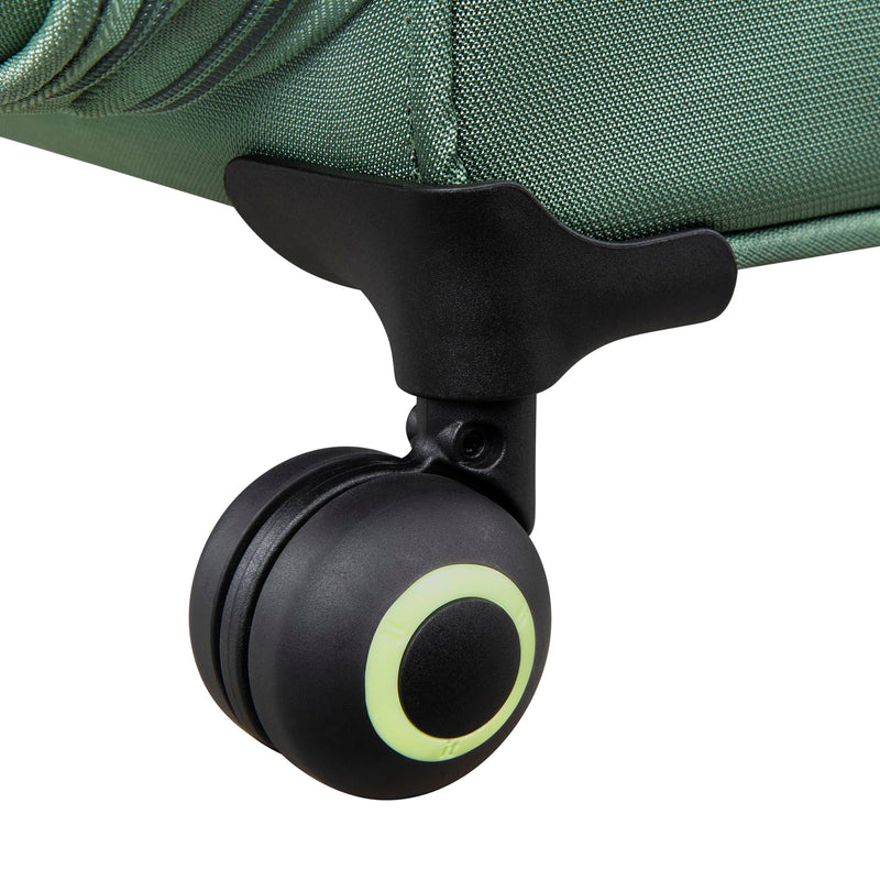 It Luggage Circulator 22" Softside Carry-On 8 Wheel Expandable Spinner, Hedge Green