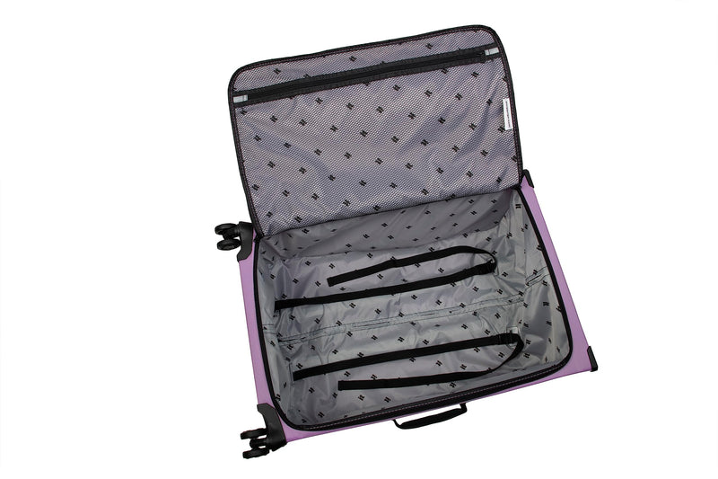 it luggage MaXpace 27" Softside UltraLight Checked Spinner