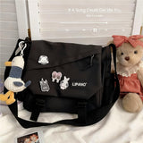 Inshere Aesthetic Crossbody Bag with Cute Pins and Ornament, Casual Shoulder Messenger Bag Japanese Kawaii Bag for Women Men (Black)