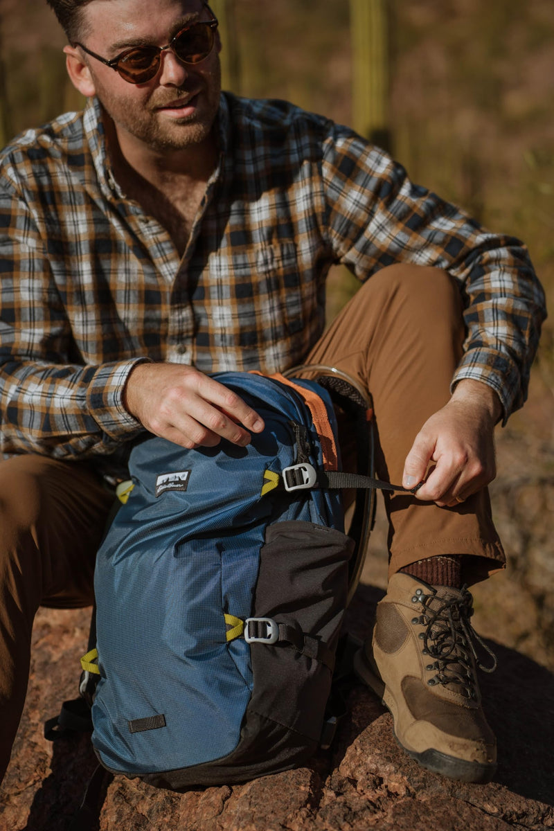 Eddie Bauer Nomad Backpack with Compression Straps and Hydration/Laptop Compatible Sleeve - Sienna, 28L