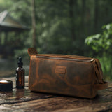 LEATHER VILLAGE Genuine Leather Travel Toiletry Bag - Water-Resistant Dopp Kit for Toiletries, Large Shaving Bag & Bathroom Organizer - Gift for Men & Women - Rustic Brown