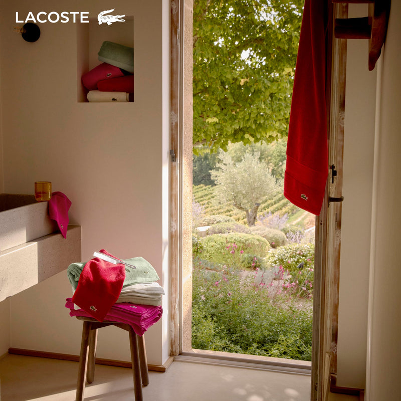 Lacoste Heritage 100% Supima Cotton Wash Cloth, Formula One, 13" x 13" – Highly Absorbent & Quick Drying, Premium Super Soft Bath Towel, Bathroom Essential, Gift for All Occasions, Machine Washable