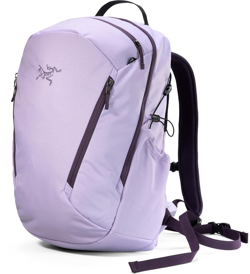 Arc'teryx Mantis 26 Backpack Unisex | Highly Versatile 26L Daypack | Mallow/Moondrop, One Size