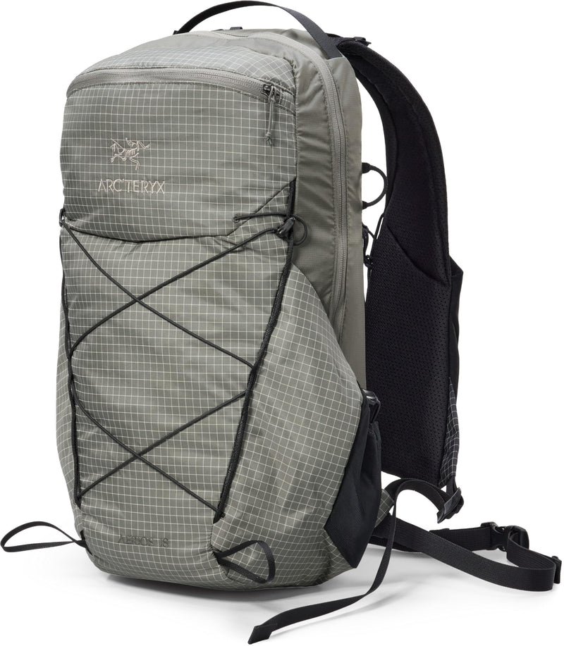 Arc'teryx Aerios 18 Backpack Unisex | Ultralight 18L Daypack with a Customizable Fit | Forage, Regular