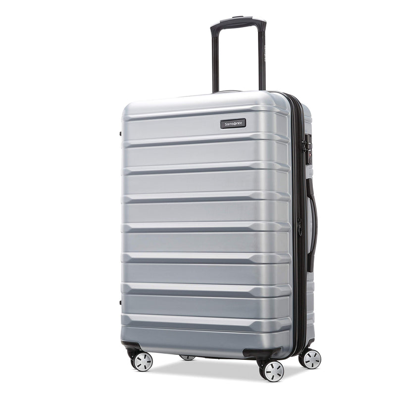 Samsonite Omni 2 24-Inch Medium Checked Hardside Luggage with 360° Spinner Wheels - Scratch Resistant Hardshell - TSA Lock - Expandable Polycarbonate Shell for Lightweight Travel - Artic Silver