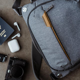 Peak Design Everyday Sling 10L, Ash, Padded Adjustable Shoulder Strap for Crossbody or Waist Carry, FlexFold Dividers, Ideal for Carrying Cameras or Everyday Essentials, Sling Bag for Men and Women