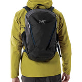 Arc'teryx Mantis 26 Backpack Unisex | Highly Versatile 26L Daypack | Black, One Size