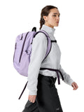 Arc'teryx Mantis 26 Backpack Unisex | Highly Versatile 26L Daypack | Mallow/Moondrop, One Size