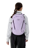 Arc'teryx Mantis 26 Backpack Unisex | Highly Versatile 26L Daypack | Mallow/Moondrop, One Size