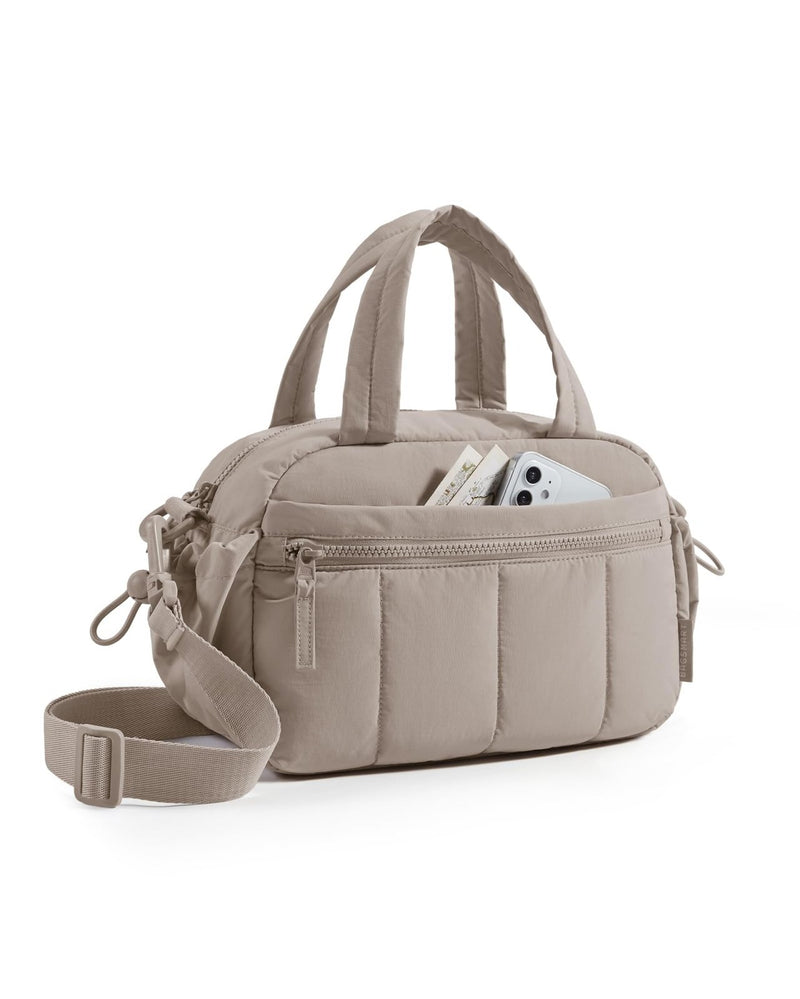 BAGSMART Crossbody Bags for Women, 6.8L Lightweight Cross Body Travel Purse for Women, Puffy Shoulder Bag, Water - resistant, Camel