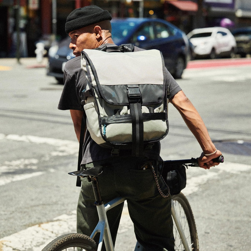 Chrome Industries Warsaw 30L Pack for Men & Women – Utility Backpack with Cargo Straps & Laptop Sleeve to Hold Most 16” Computers – Bag Is Made for Travel, Work, Hiking, School, Plane Carry - On – Black