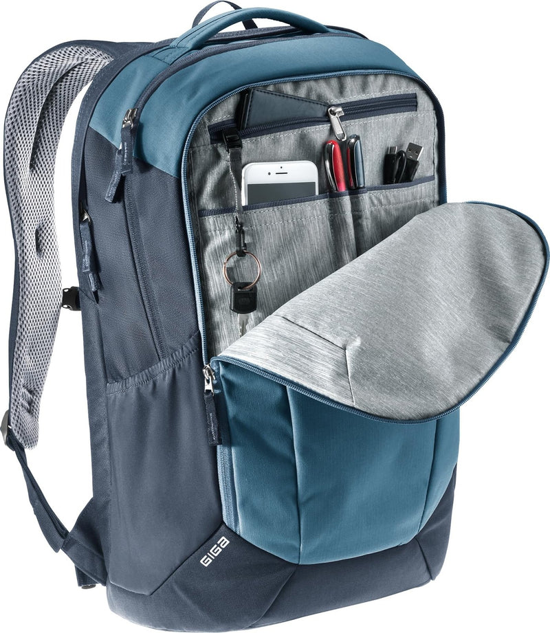 Deuter Unisex Giga Backpack (pack of 1)