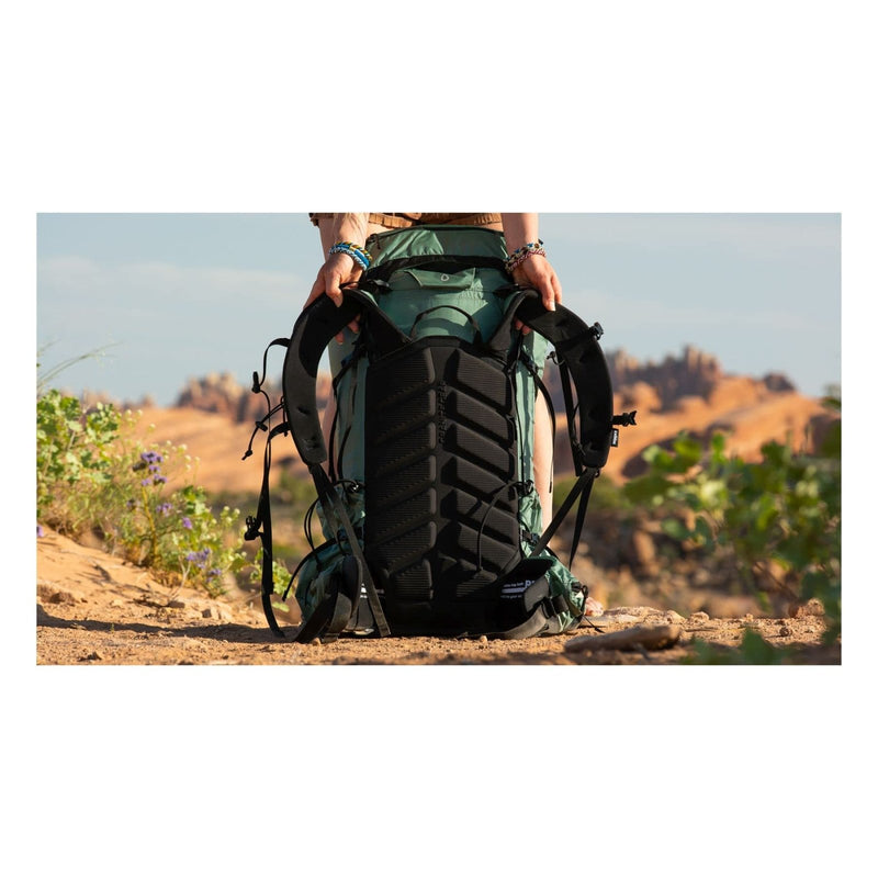 Granite Gear Crown 3 60L Backpack - Women's Copper Oxide/Black Regular