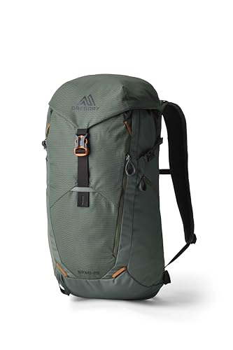 Gregory Nano 28L Unisex Day Hiking/Commuter/Active Travel Backpack, Breathable Backpanel, Hydration Port, One Size Fits All, Terrain Green