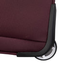 it luggage Intrepid 17" Softside 2 Wheel Underseater