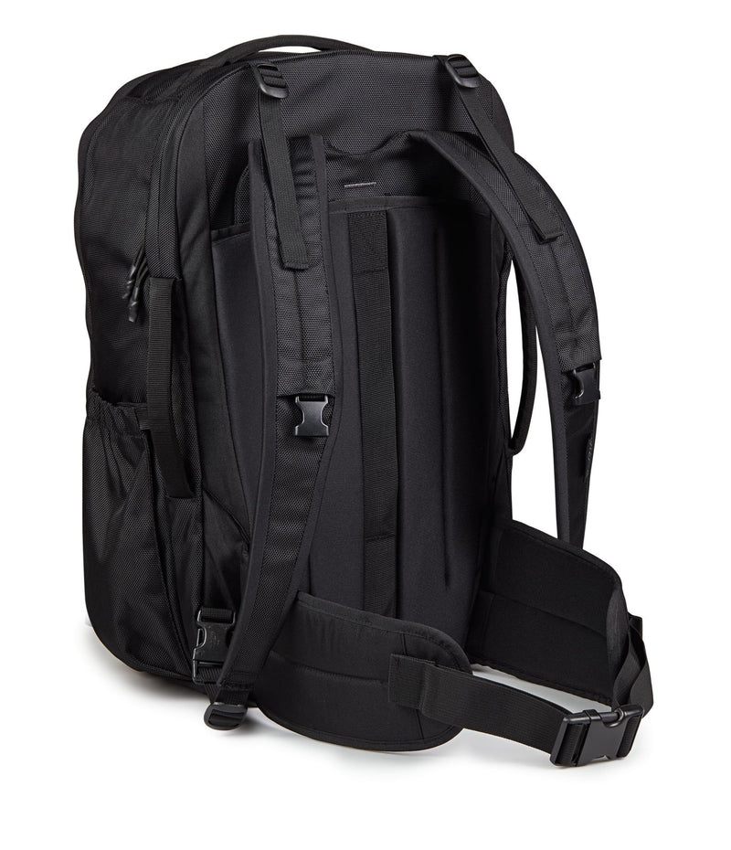 JanSport Venture Pack – Travel Pack With Large Main Compartment with Compression Straps, Dual Water Bottle Pockets, Padded Hip Belt & Luggage Trolley Pass - Through, Black