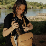 Peak Design Everyday Sling 6L, Coyote, Padded Adjustable Shoulder Strap for Crossbody or Waist Carry, FlexFold Dividers, Ideal for Carrying Cameras or Everyday Essentials, Sling Bag for Men and Women