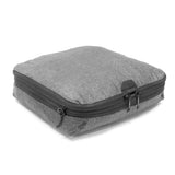 Peak Design Packing Cube, Charcoal, Weatherproof Luggage Cube with Dual Compartment Organization, Expansion and Compression, Zipper Opening, Travel Organizer for Men and Women, Size M