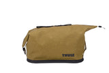 Thule Aion Toiletry Bag - Water - resistant bag for toiletries, makeup and shaving essentials - Removable liquids bag included - Easy to clean - Snap loop to easily hang - Waxed, PFC - free fabric