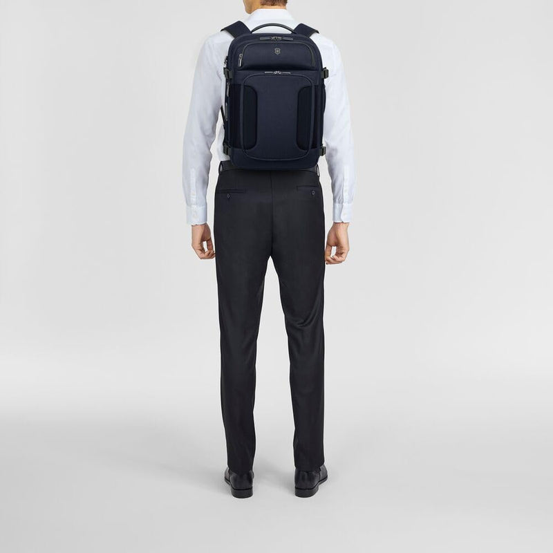 Victorinox Werks Traveler 7.0, Boarding Bag, Backpack with 15.6'' Laptop and 11'' Tablet Compartment, Navy Blue