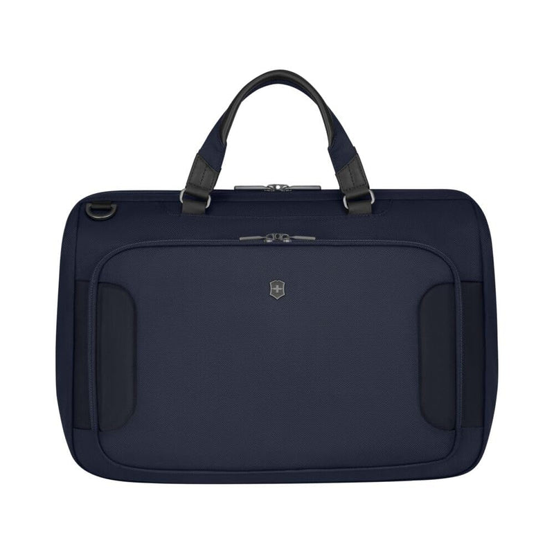 Victorinox Werks Traveler 7.0, Weekender, Bag with 14'' Laptop and 11'' Tablet Compartment, Navy Blue