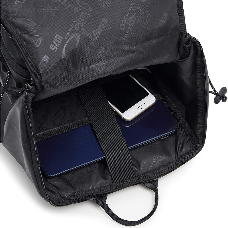 Oakley Messenger Bag, Blackout, N/S - backpacks4less.com