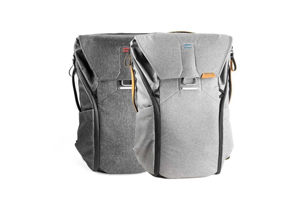 Peak Design Everyday Backpack (20L, Ash) - backpacks4less.com