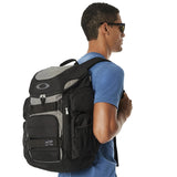 Oakley Enduro 30l 2.0 Accessory, BLACKOUT, One Size - backpacks4less.com