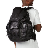Oakley Kitchen Sink Lx Designer Accessory, stealth black, One Size - backpacks4less.com